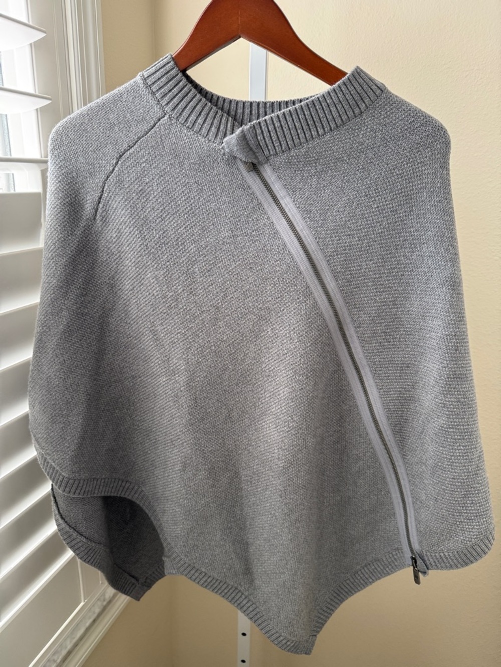 Gray Zip-Front Women's Sweater Poncho